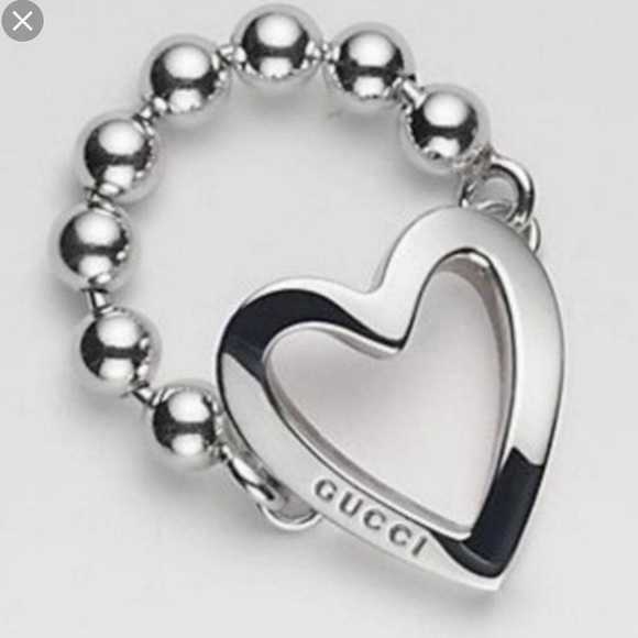 gucci ring with heart